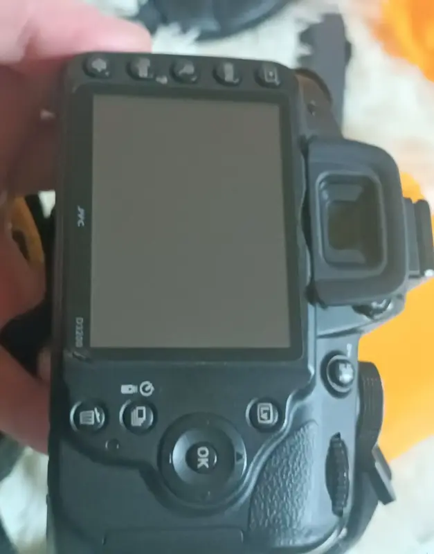 Зеркальный фотоаппарат Nikon D3200 Kit 18-55 mm VR