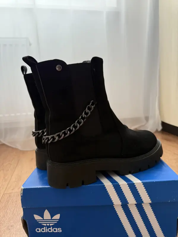 Ботинки