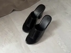 Туфли женские новые