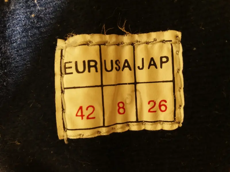 Кроссовки мужские