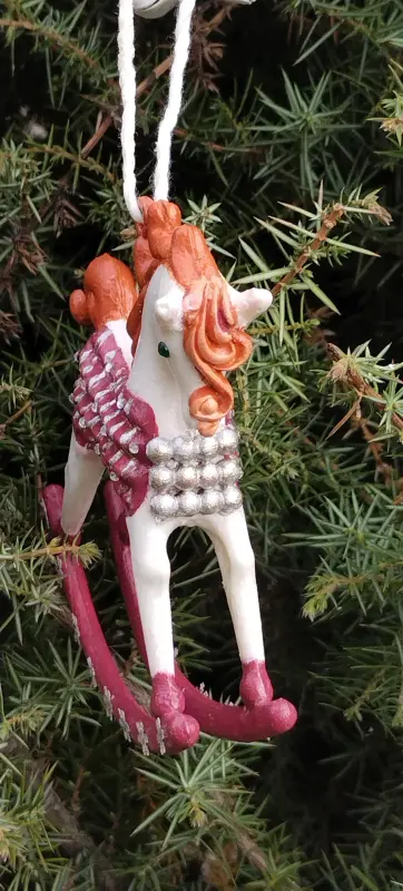 Новогодние игрушки