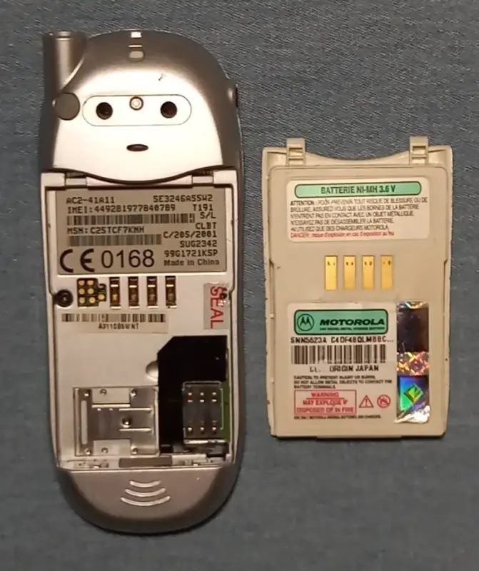 телефон Моторола в коллекцию, разборку