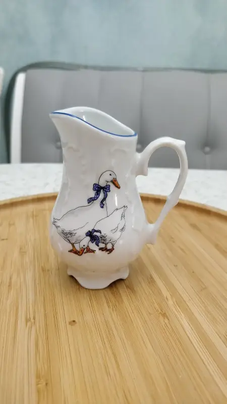 Фарфоровый чайник Rococo отдельно / в наборе