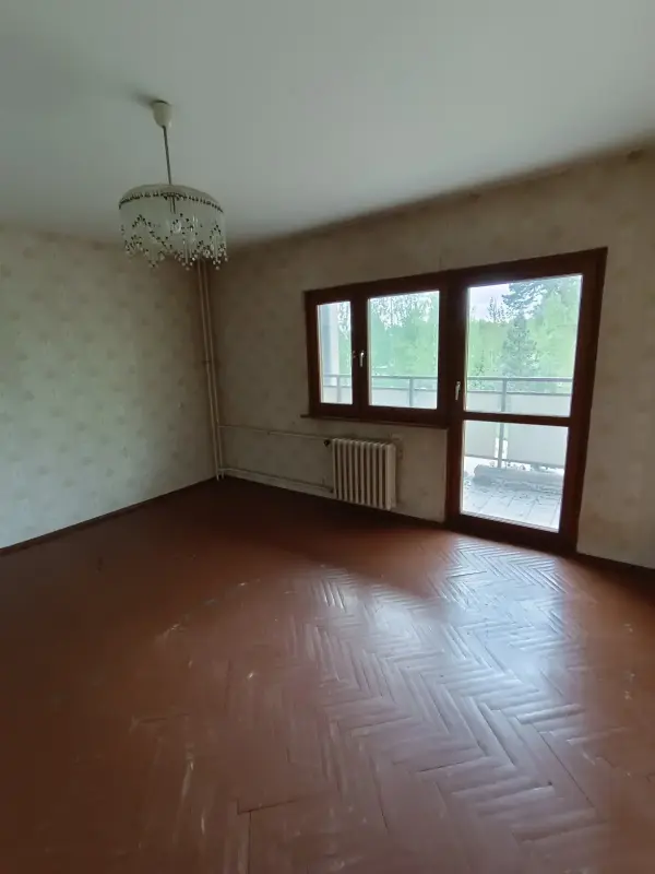 2 комнаты в 3-х комнатной квартире