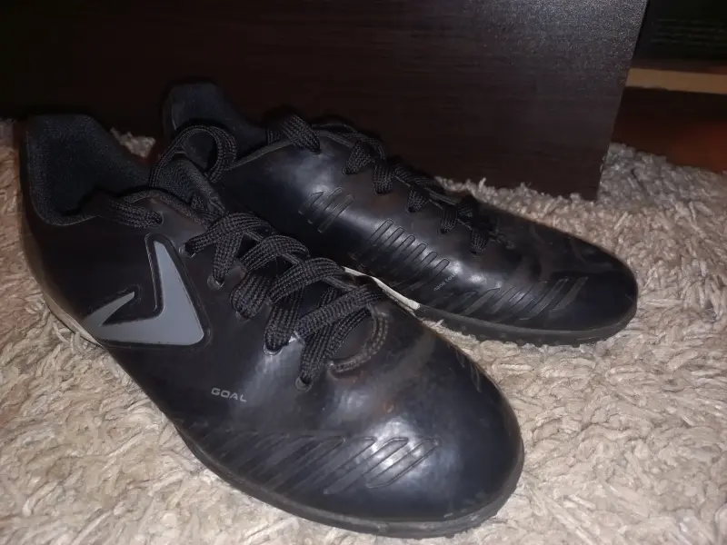 Бусты футбольные 37-38,5 размер