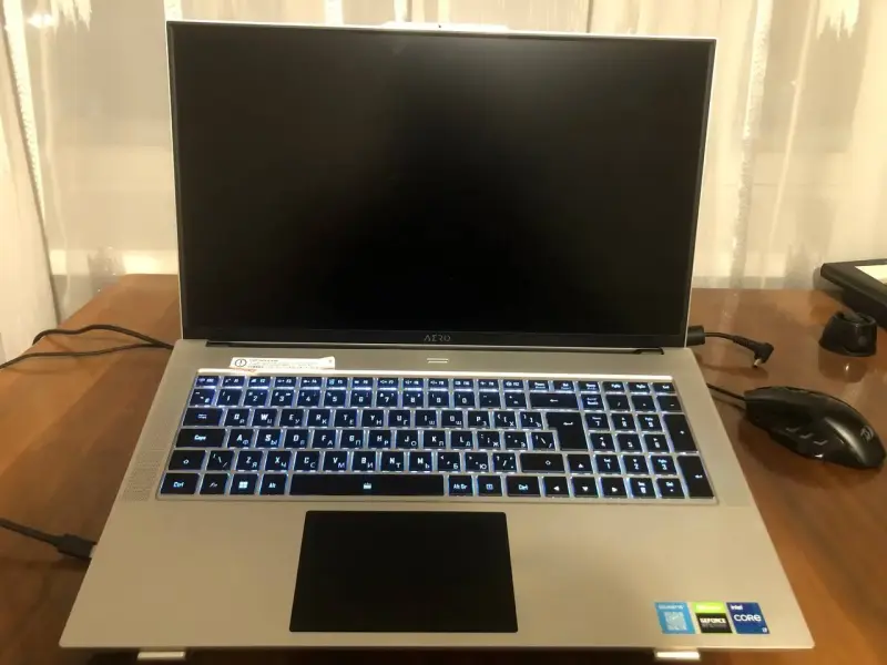 Ноутбуки - Игровой ноутбук Gigabyte Aero 17 XE5 - Вся Беларусь Игровой ноутбук Gigabyte Aero 17 XE5 - Вся Беларусь - 224200 - Доска объявлений Kupika.by