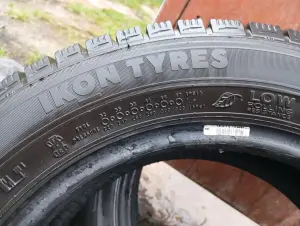 Пара шин Ikon Tyres (Nokian) Nnordman RS2 2024 года 175/65/14''