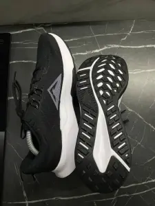 Nike Juniper Train кроссовки