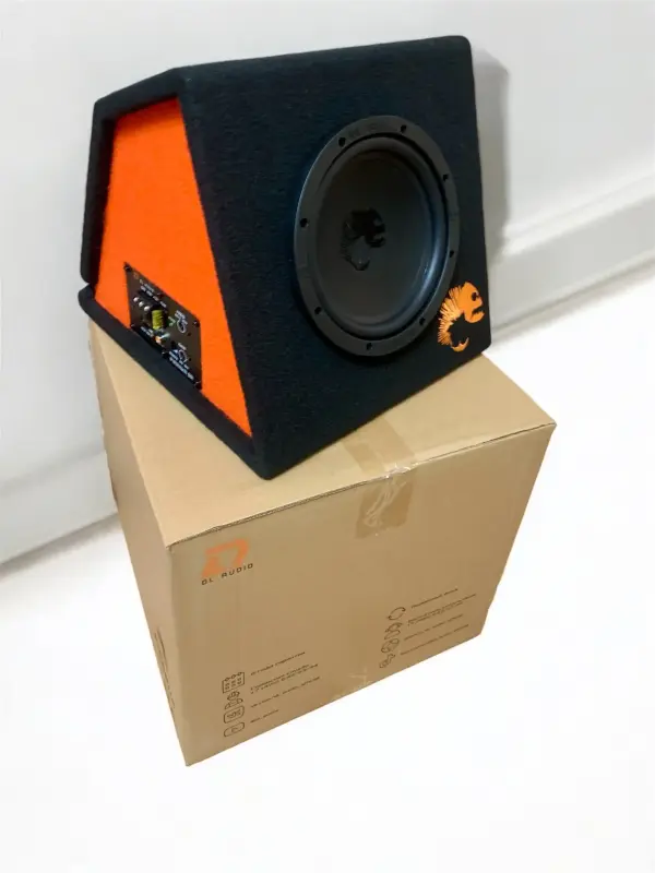 Активный сабвуфер DL Audio Piranha 8A