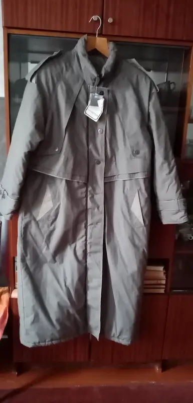 Женское пальто деми-зима.