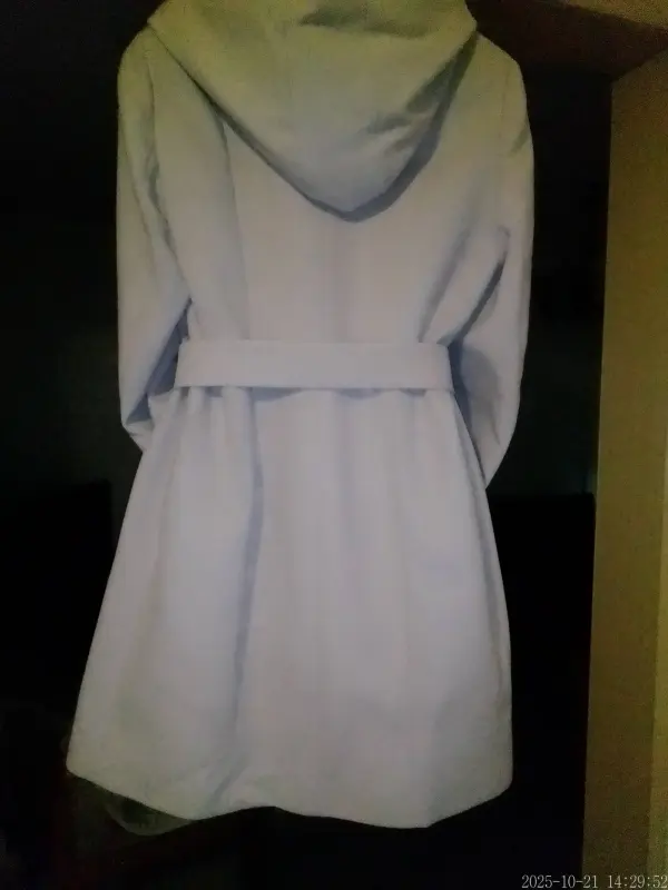 Пальто демисезонное