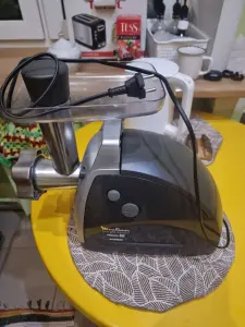 Мясорубка Moulinex ME687832