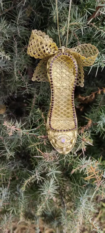 Новогодние игрушки