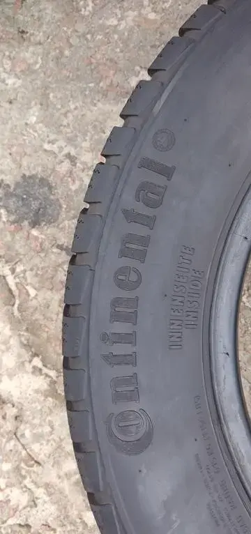 Шины зимние 195/65 R15 (2 шт.)