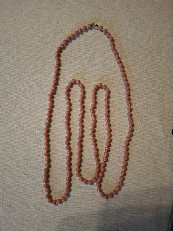 Бусы бижутерия 6 шт.