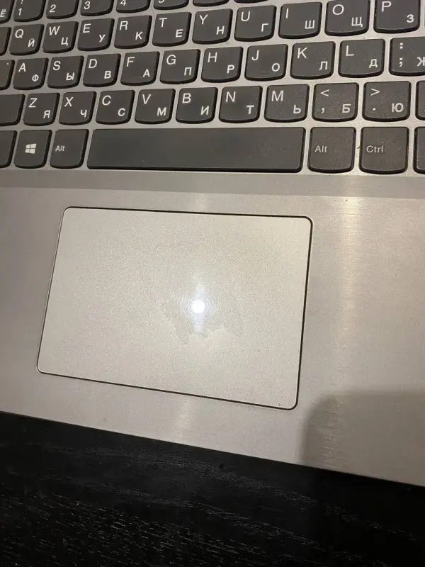 Ноутбук Lenovo 20 gb ddr4/i3 10th/mx330/750gb m2