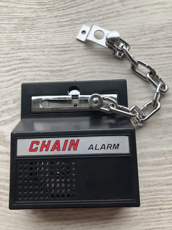 Цепочка Дверная с Сигнализацией Новая