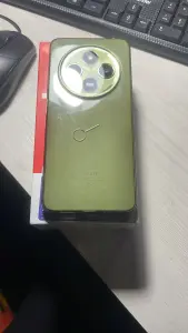 Мобильный елефон