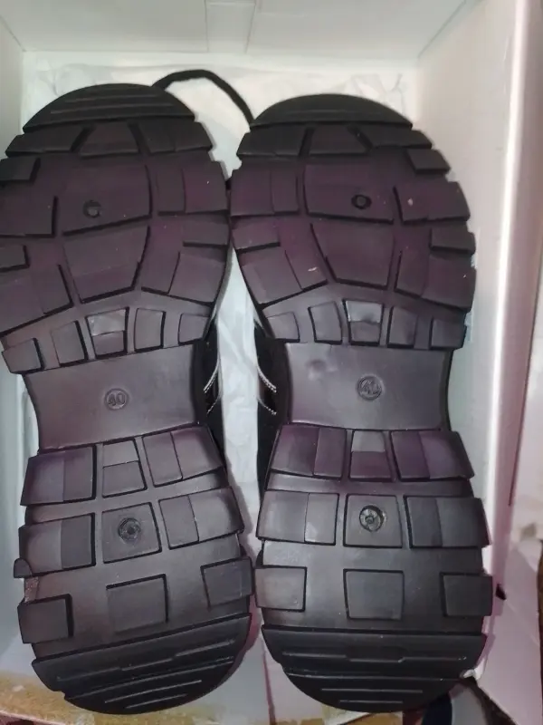 Модные кроссовки