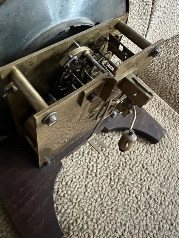 Часы антикварные LENZKIRCH