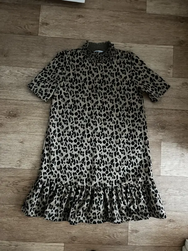 Платье Zara 42-44