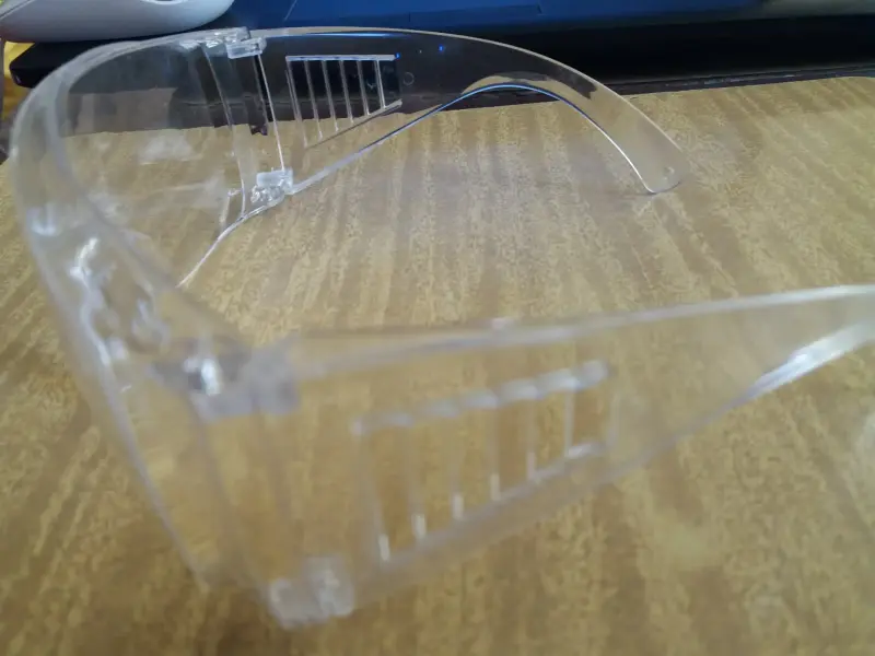 Очки защитные