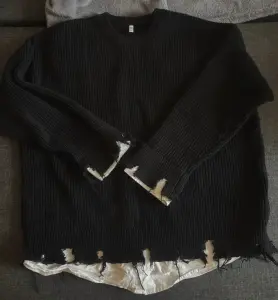 Свитер