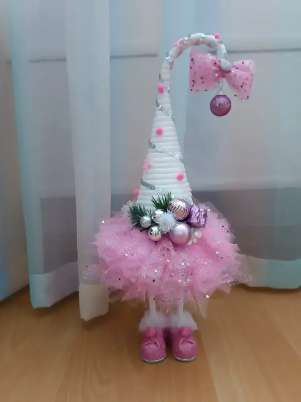 Елочка-топотушка