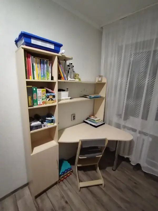 Стол компьютерный