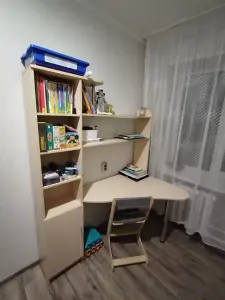 Стол компьютерный