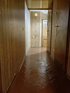 2 комнаты в 3-х комнатной квартире