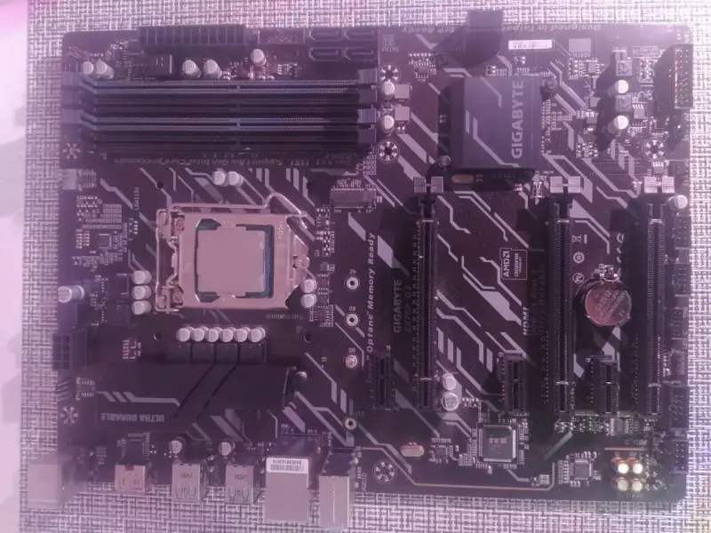 Gigabyte Z370 D3