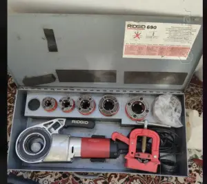 Электрический резьбонарезной клупп ridgid 690