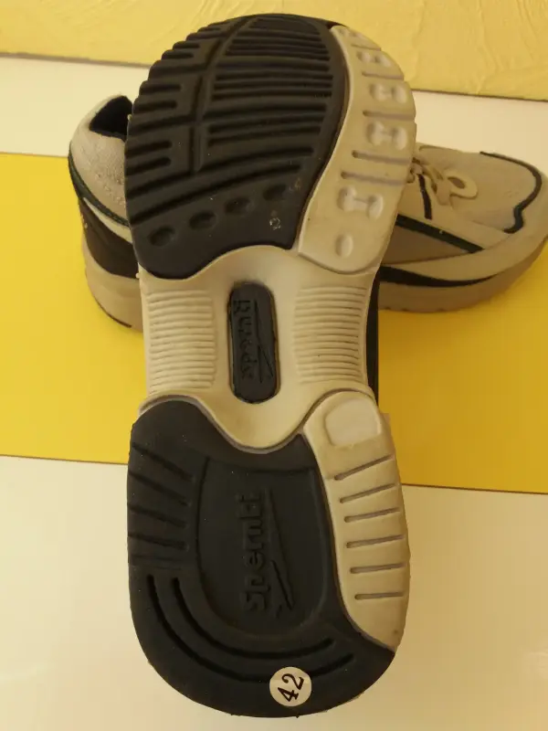 Кроссовки мужские