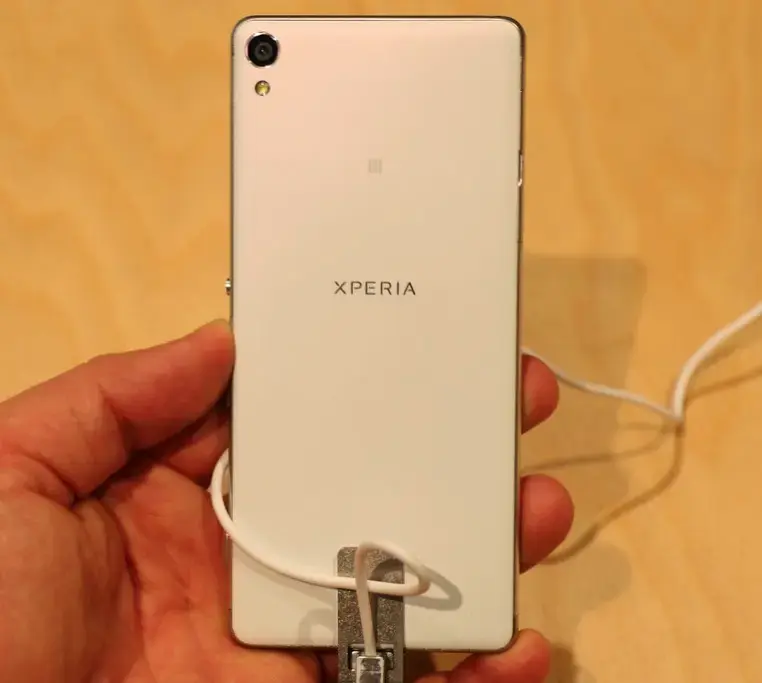 Sony Xperia XA