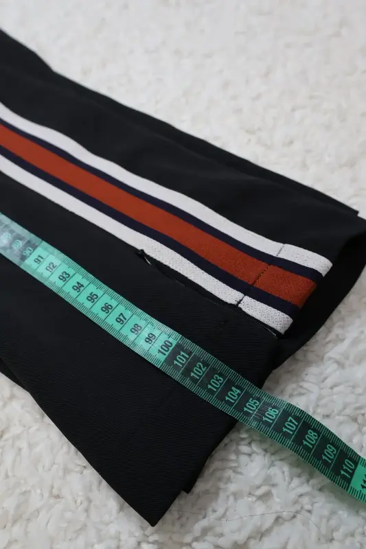 Спортивные штаны