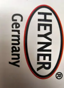 Автомобильный пылесос