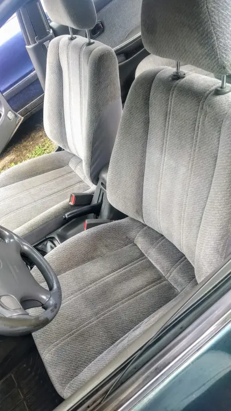 Сиденье переднее левое Kia Clarus