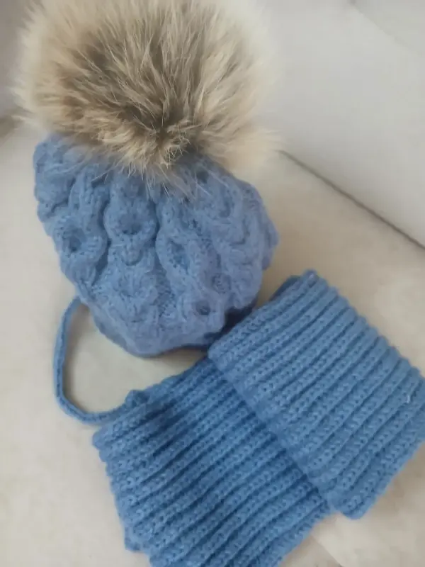 Шаплчка+ снуд ,мех нат, утеплен.Цена комплекта 25 руюта