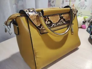 Женская сумка СРОЧНО!!!