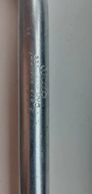 Набор дорожный VAG оригинал (крюк, ключ, отвёртка)