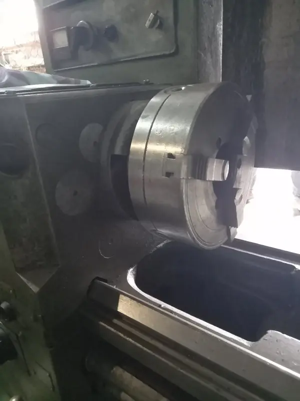 токарно-винторезный станок 16Б16КП, Ф320х1000 мм