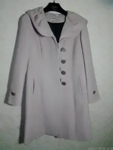 Пальто демисезонное