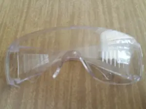 Очки защитные