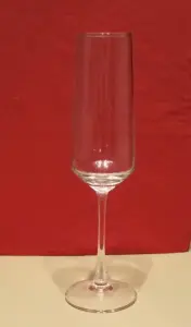 Бокалы для шампанского-12шт.,новые,в коробках