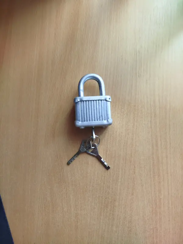 Продам замок навесной (автомат), замки навесные
