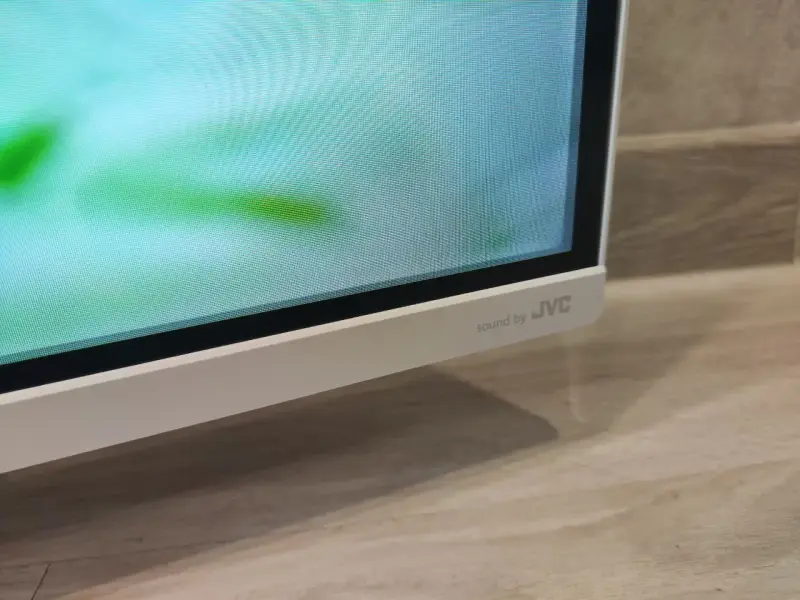 Телевизор KIVI 32F790LW FULL HD