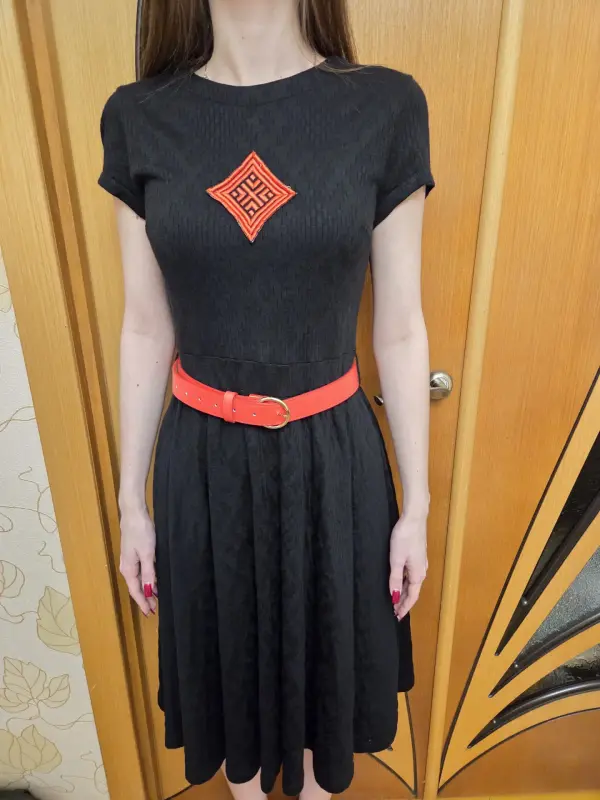 Платье девушке р. 42 ХS