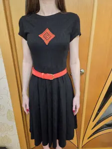 Платье девушке р. 42 ХS