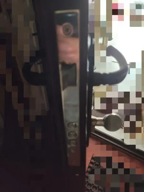 Входная металлическая дверь....